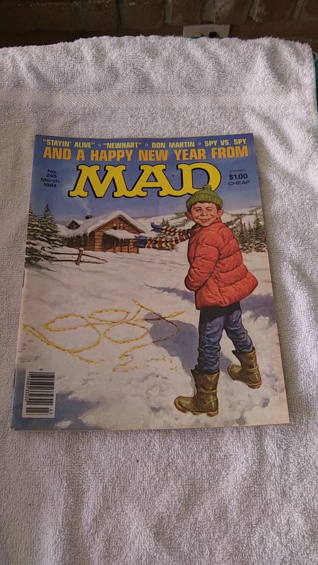 MAD Magazine .
