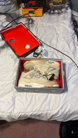 Offwhite Jordan 4s Size 12 Men’s Or Size 13.5 Woman’s