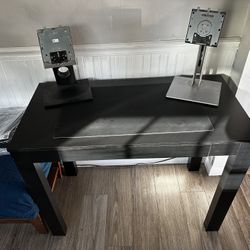  Computer Desktop: Computer Stands For Size Referance Only 