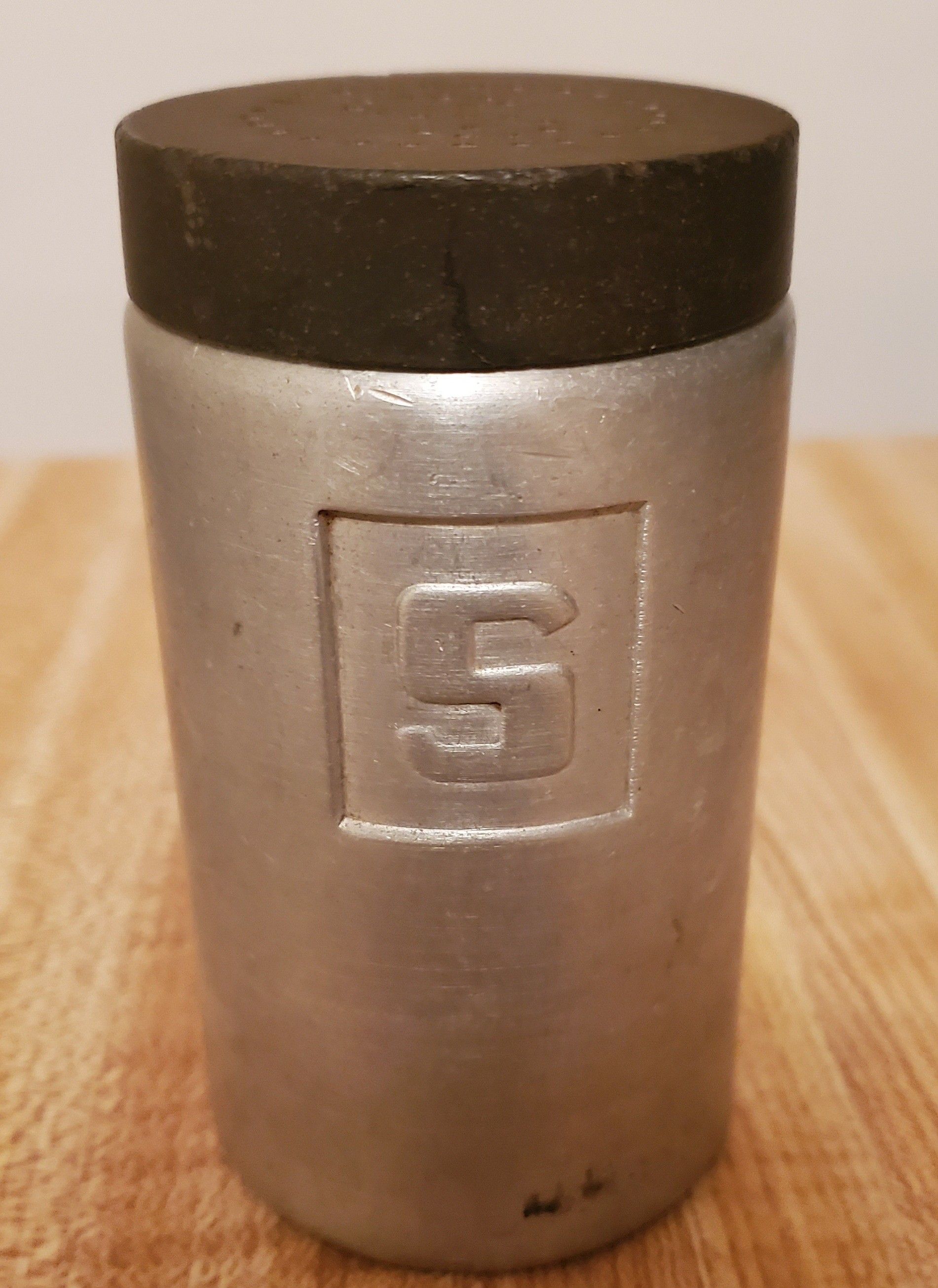 Salt Shaker Vintage