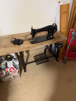 Singer sewing machine