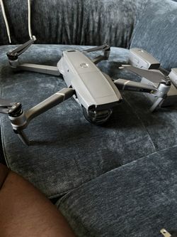 Pristine Condition Mavic 2 Pro + Flymore kit