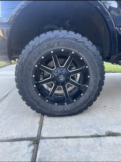 Universal Rims 20