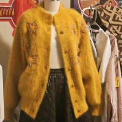 Outfit (Sweater And Quilted  Skirt