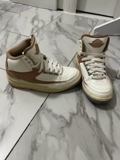Nike Air Jordan 2 Retro Sneakers Shoes DX4400-118 Women's Size 7 And Men’s Size 5.5!!
