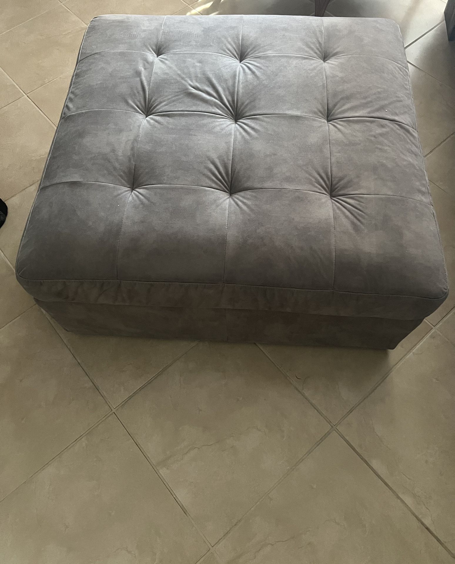 Gray Tufted Ottoman