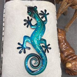 Gecko Blue Wall Decor