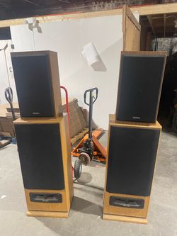 Sharp Floor Speakers with Kenwood Bookshelf Speakers