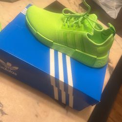 New Woman’s Adidas Size 7