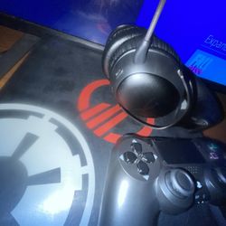 PS4 Pro Star Wars Limited Edition