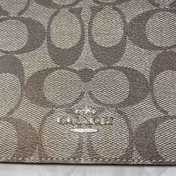 COACH Clutch Crossbody Bag