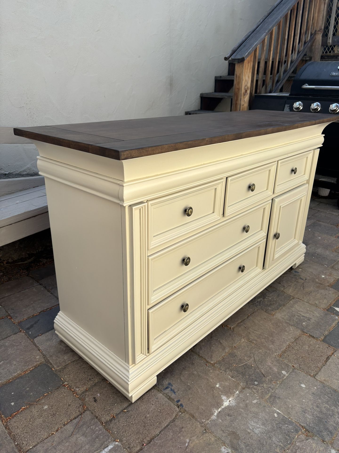 ⚡️sale⚡️Munire Dresser