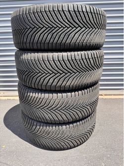 265 45 21 Michelin CrossClimate All Weather tires