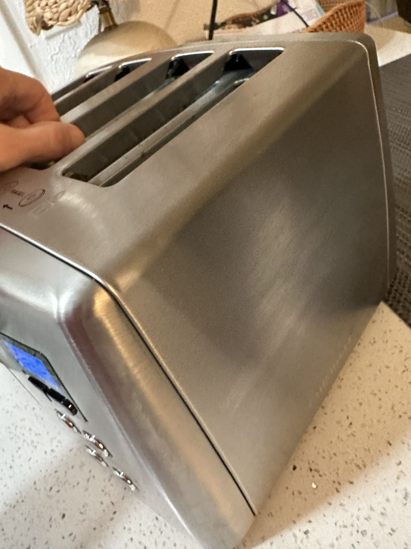 Cuisinart 4 SLICE COUNTDOWN METAL TOASTER for Sale in Houston, TX OfferUp