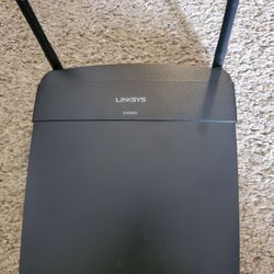 LinkSYS Dual Band WiFi Router