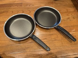 New 2X Frying Pans 9.5” Purchased And Washed But Never Used $10 For Both Cash At Pickup In Apex