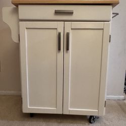 Rolling Kitchen Island