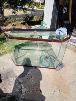 Corner Fish Tank with Stand and light