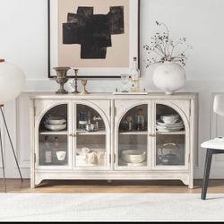 Buffet Cabinet 