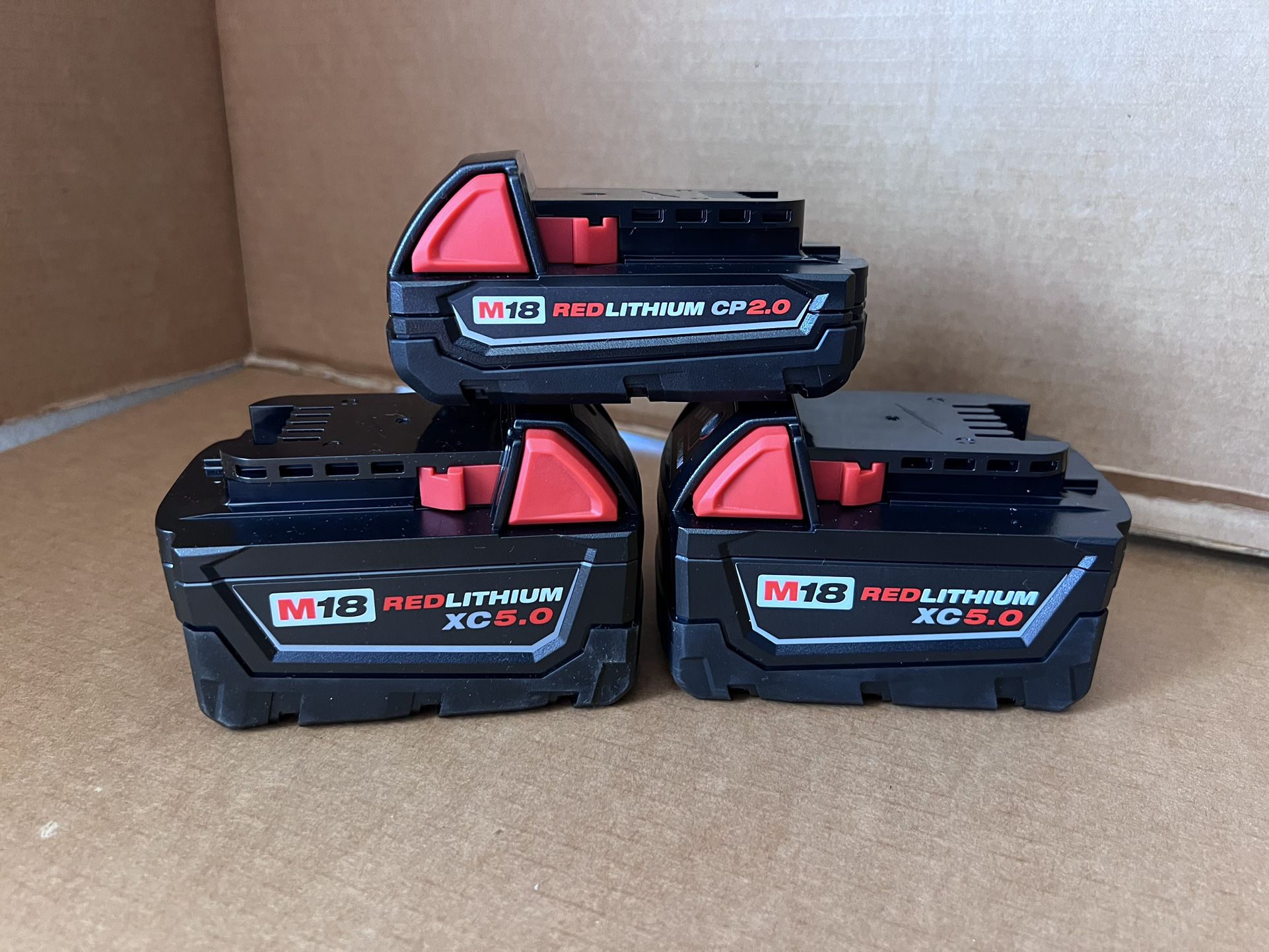 M18 5.0  And  M18 2.0  Milwaukee  Batteries 