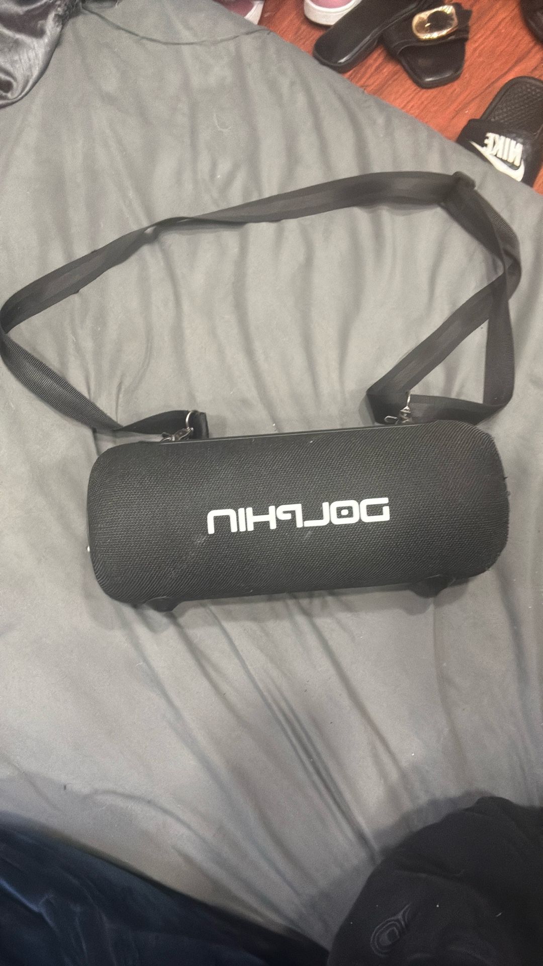 Dolphin Bluetooth Speaker