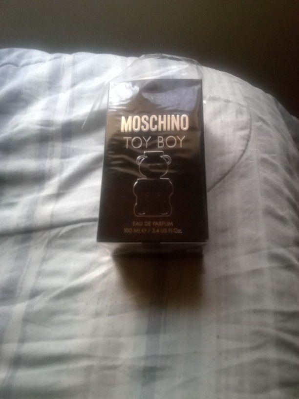 Toy Boy Moschino Cologne