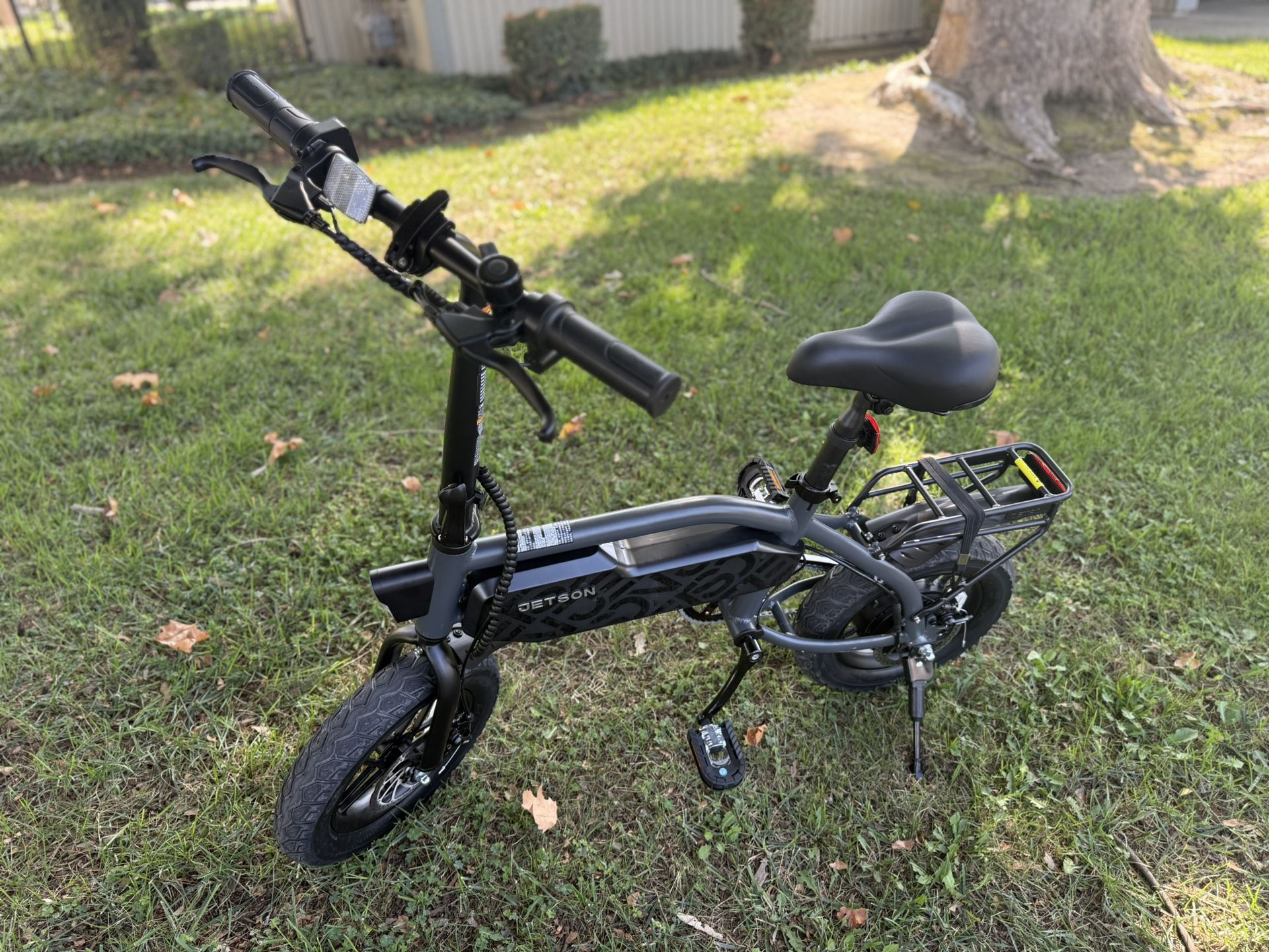 Jetson Shadow Fat Tire E-Bike