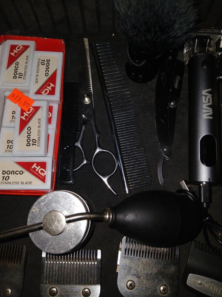 Barber Clippers And Guards