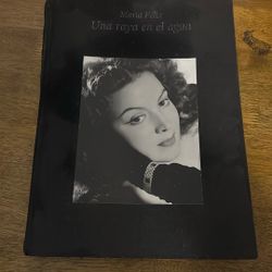 María Feliz Una Raya en el Agua 