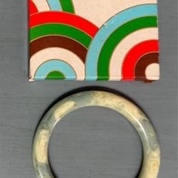 Vintage Avon Bangle Bracelet in Original Box just $5 