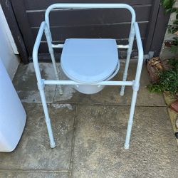 Elder commode!