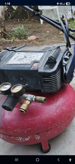 AIR COMPRESSOR