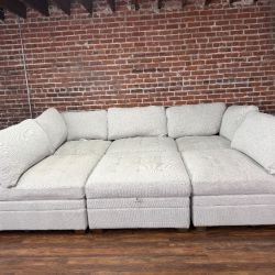 Delivery Available Thomasville tisdale light gray 6pc sectional sofa couch retails 1800