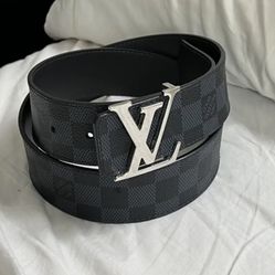 Louis Vuitton Initiales cloth belt 85cm Good condition