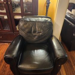 Lazy Boy Leather Recliner Sofa Chair