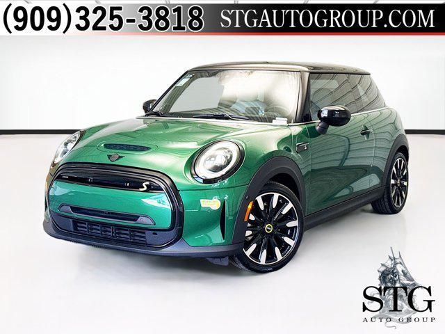 2022 Mini SE Hardtop