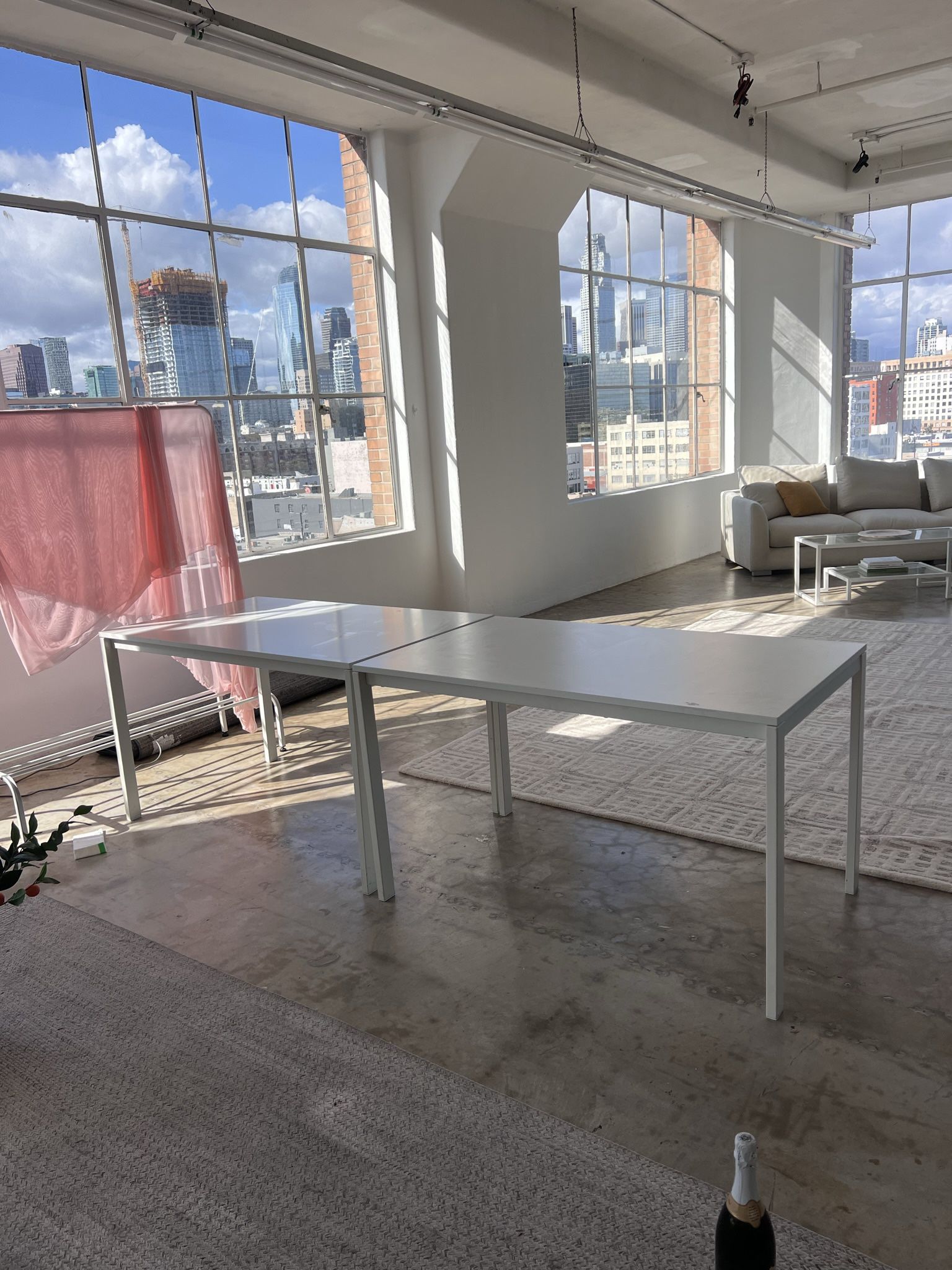 White Minimal Sleek Modern Table / Desk 