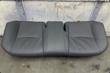 Prius seats
