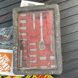 Powerbuilt Tool Set.