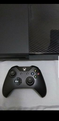XBOX ONE 1TB (1000GB) LIKE NEW 💯👌🎁 ALL ORIGINAL 💯👌👍🎁