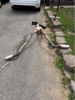 Dodge Dakota Flomaster 40 dual side exit exhaust