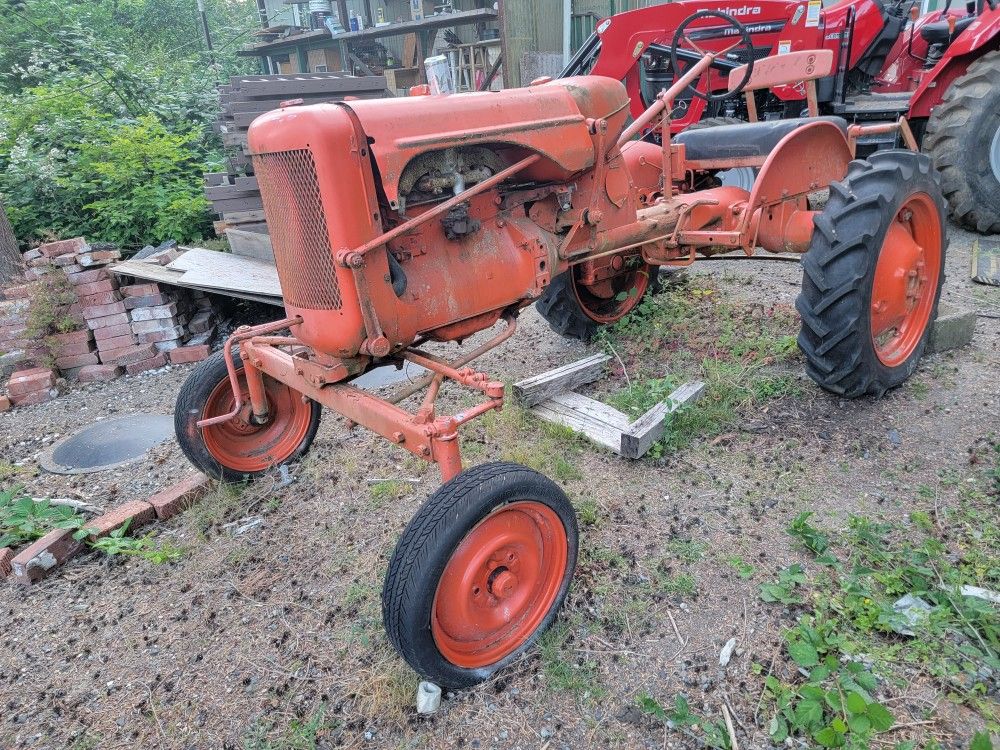Allis Chalmers Model B