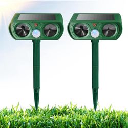 2 Pack Ultrasonic Animal Repellent Outdoor Solar Deer Repellent Devices Cat Repellent Outdoor Motion Activated Raccoon Deterrent Scare Squirrel Rabbit
