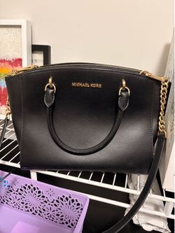 Michale kors purse