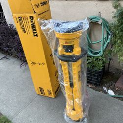 Lamp Tripod 