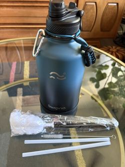 New 64 Ounce Double Insulated Water Bottle