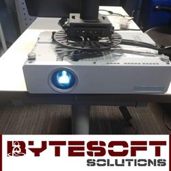 Panasonic PT-LB90U 1024 3LCD Projector

