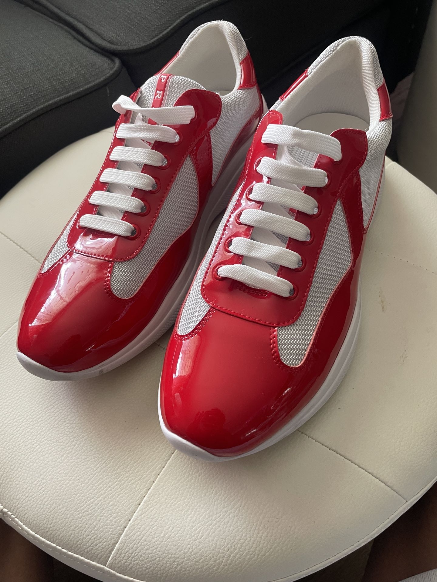 Prada Cups sz 11