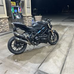 2013 Ducati 848 StreetFighter