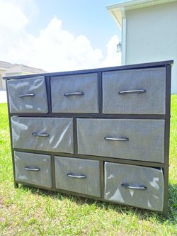 Selling an 8-drawer organizer, 39.5 x 16 x 30.5 in.